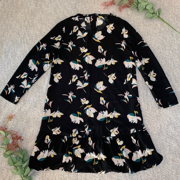 Halogen Drop Waist Button Backed Floral Dress - Picture 1 of 8